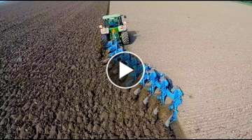 Ploughing w/ John Deere 8360R & 9 furrow Lemken Diamant 12 | ERF B.V. | Pflügen